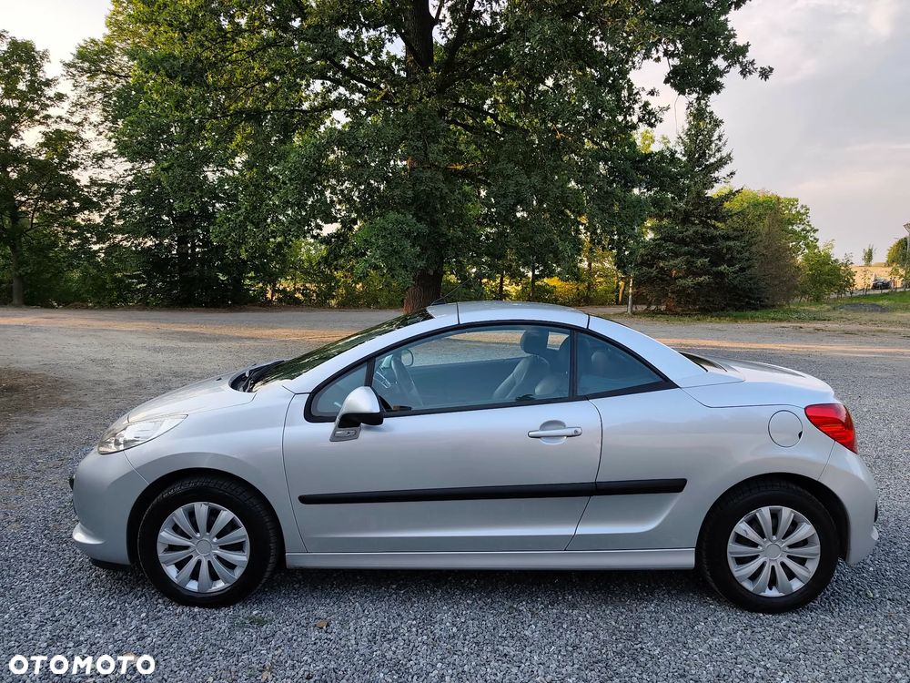 Peugeot 207 120 Automatik Premium - 24