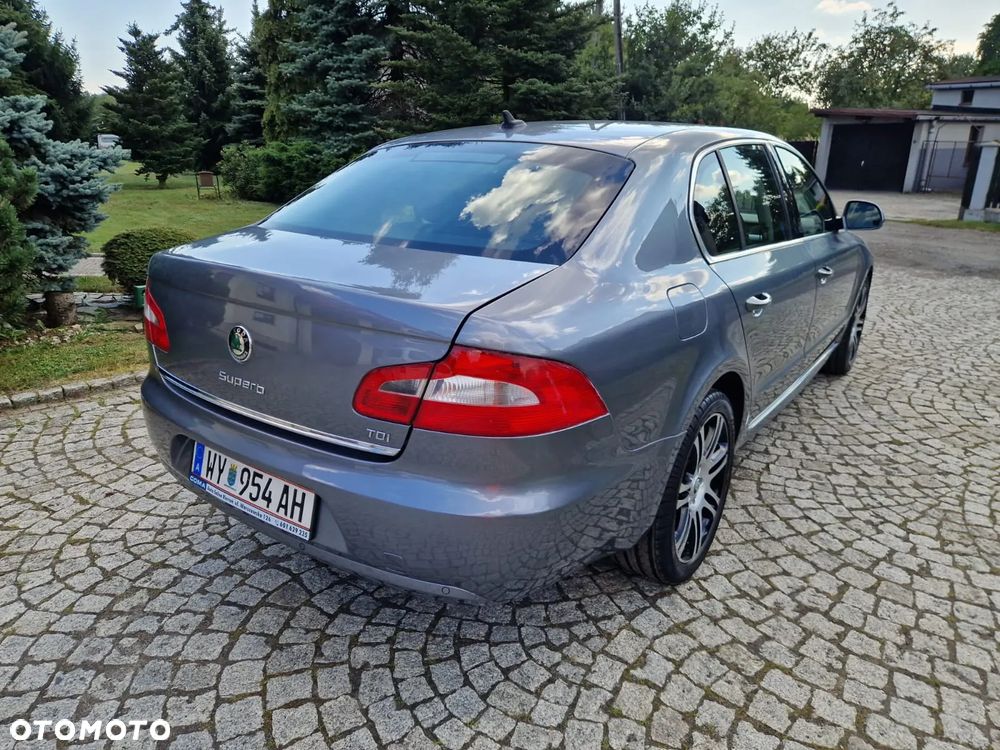 Skoda Superb 1.6 TDI Active Greenline - 7