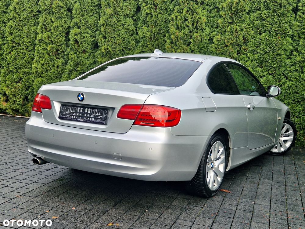 BMW Seria 3 - 16