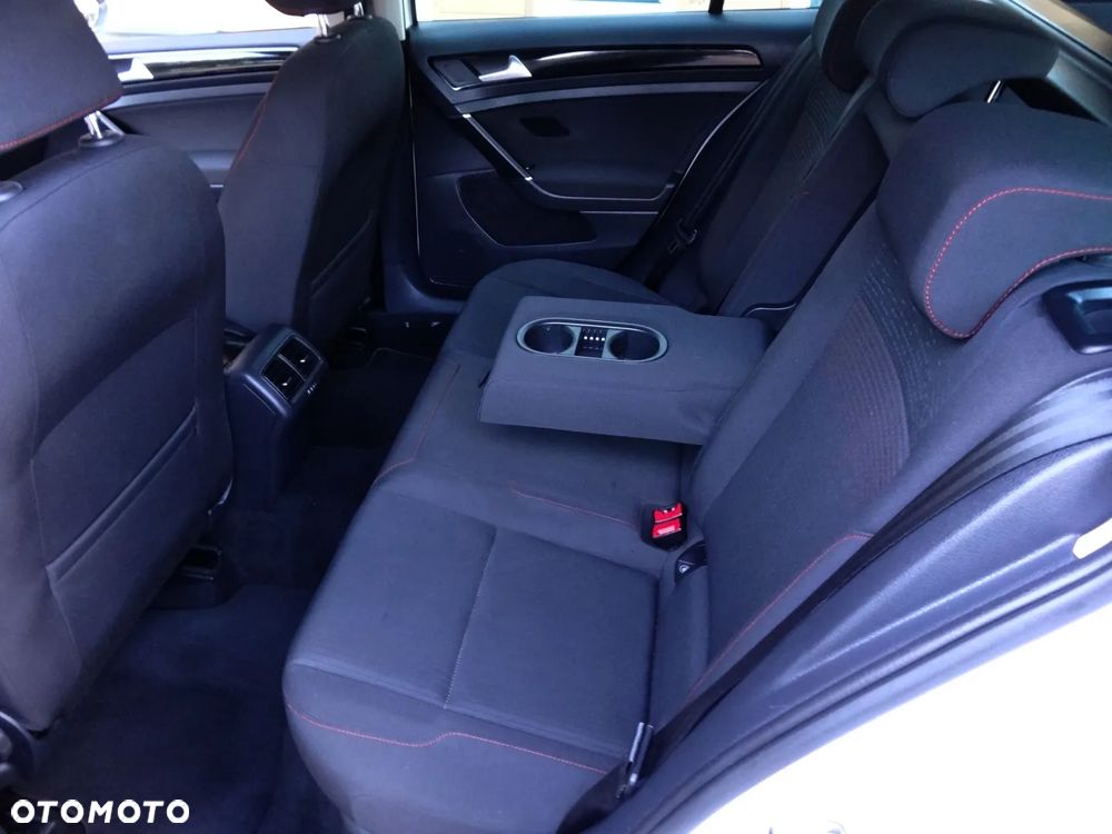 Volkswagen Golf 2.0 TDI BMT Comfortline EU6 - 23