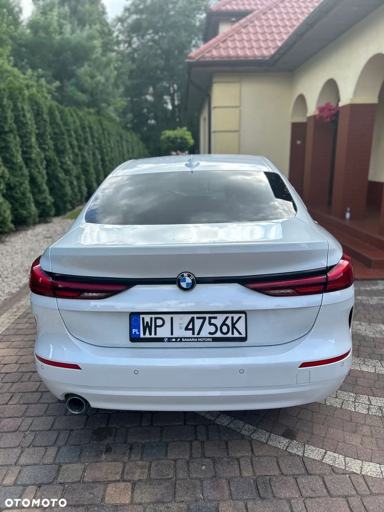 BMW Seria 2 218i - 4