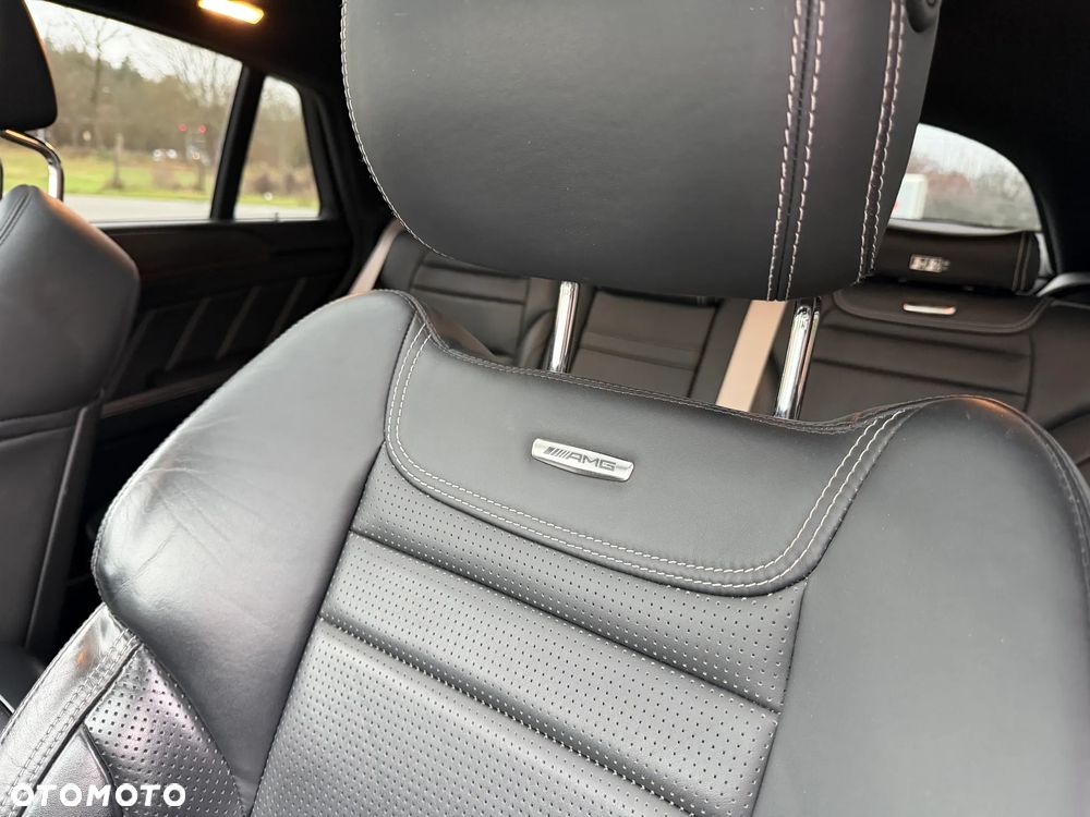 Mercedes-Benz GLE - 17