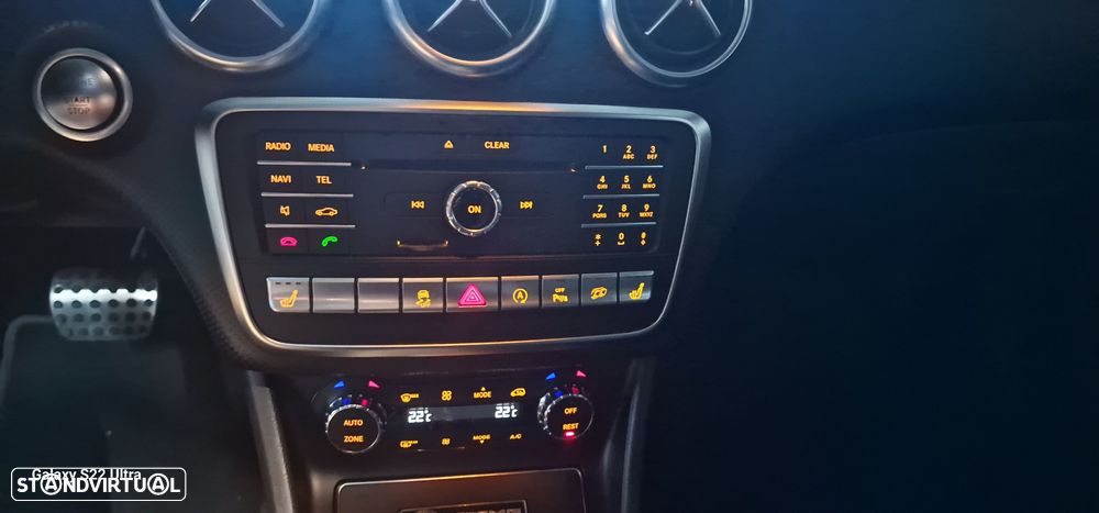 Mercedes-Benz A 45 AMG 4-Matic - 33