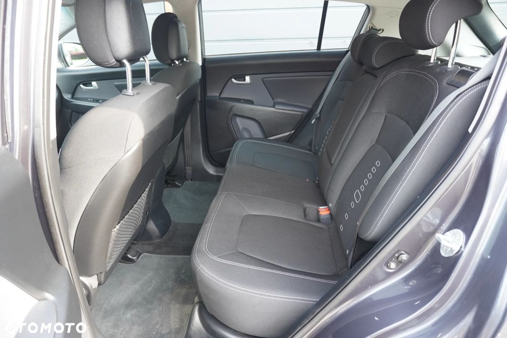 Kia Sportage 2.0 CVVT 2WD Vision - 10