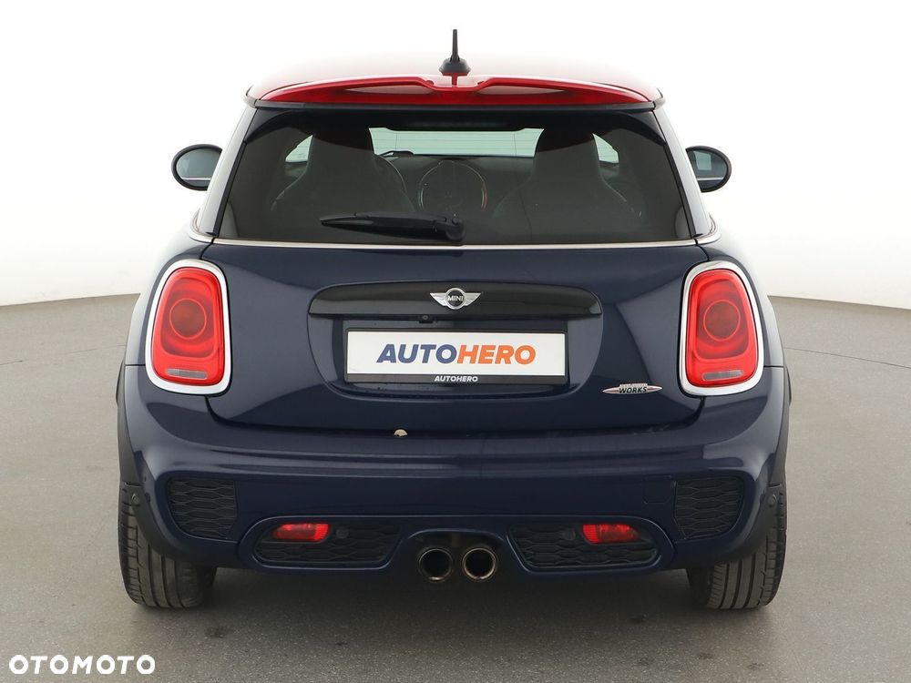 MINI Cooper John Works - 5