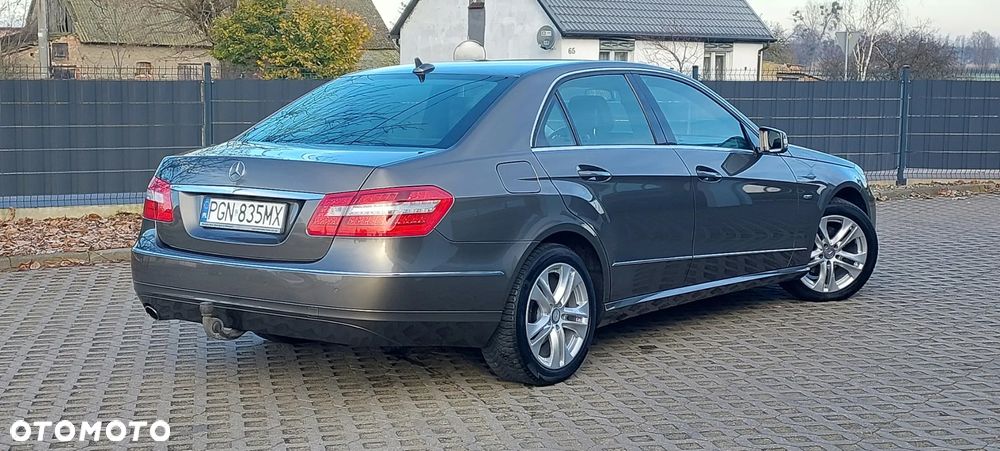 Mercedes-Benz Klasa E - 6