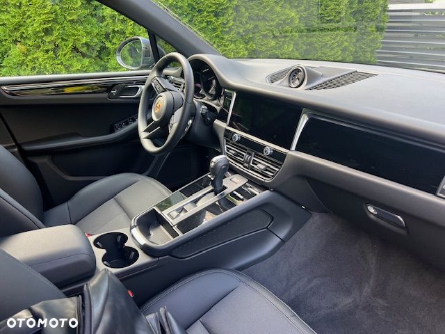 Porsche Macan Standard - 8