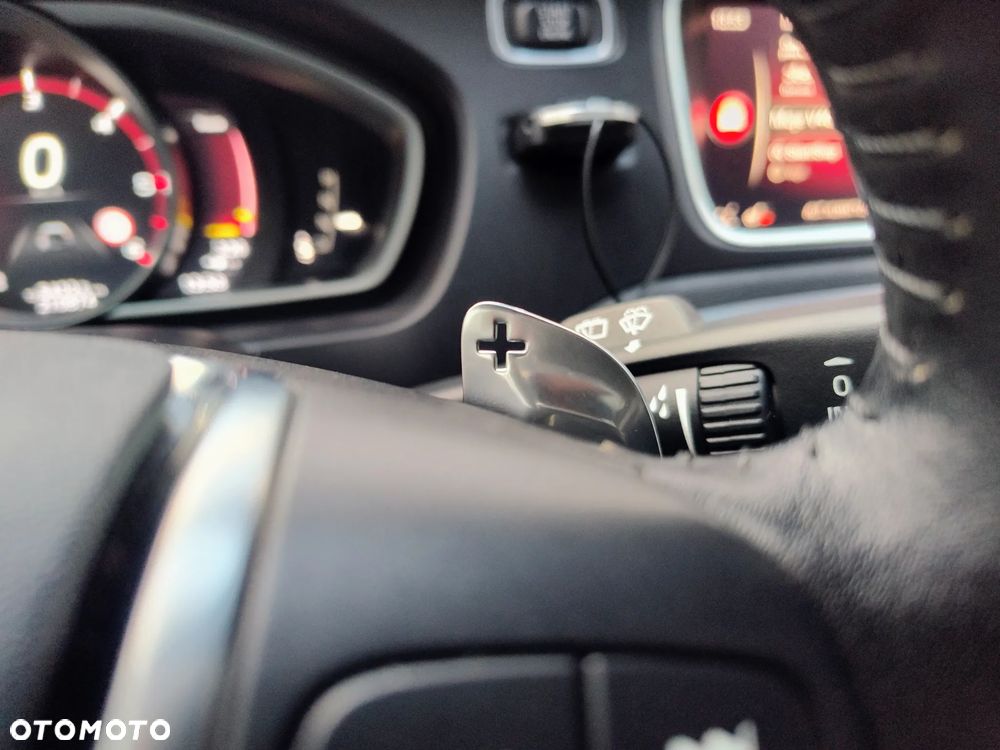 Volvo V40 D3 Drive-E Inscription - 9