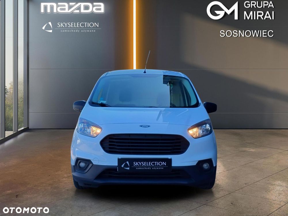 Ford Transit Courier - 8