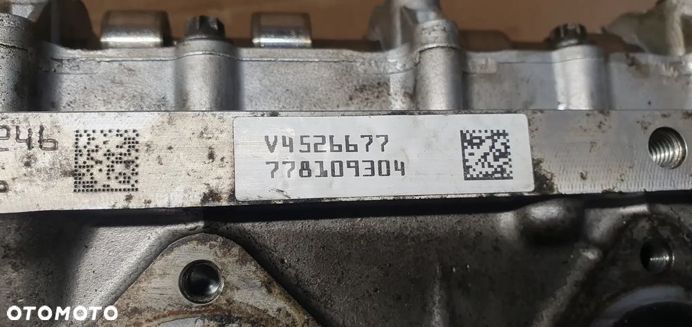 Głowica kompletna wałki BMW I E87 Lift 2.0D 7797676 7781093 7797678 - 9