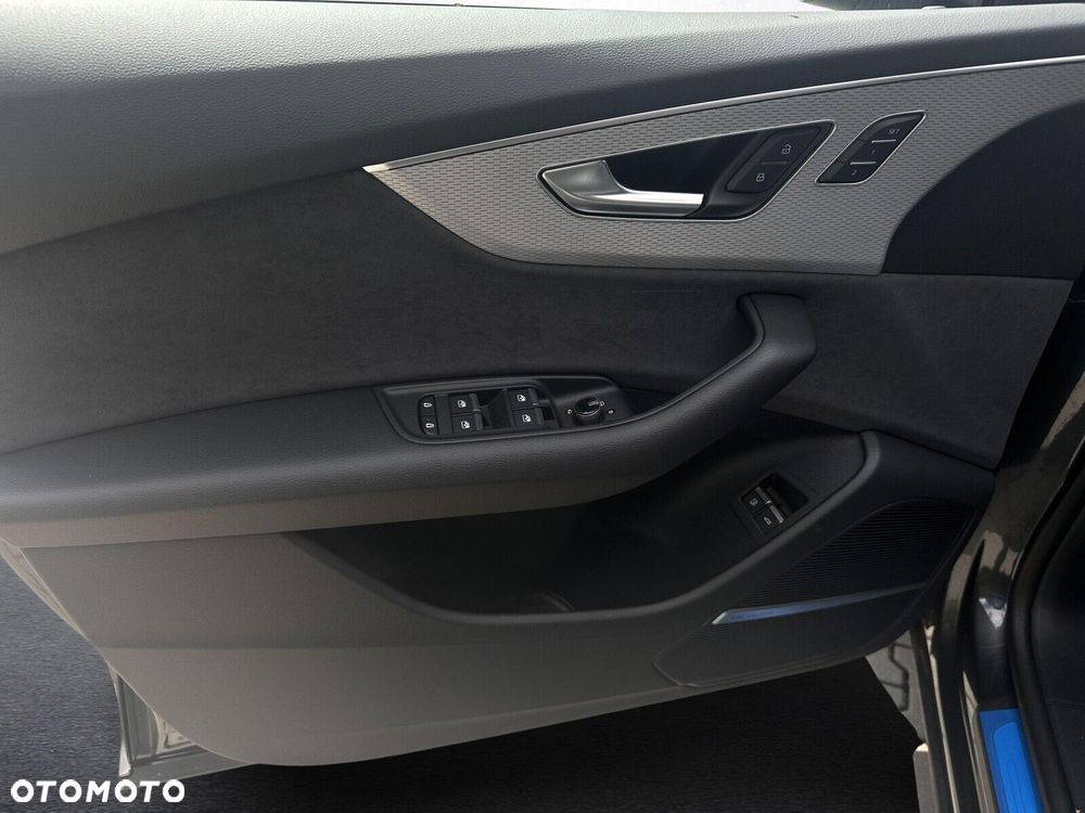Audi Q8 - 10