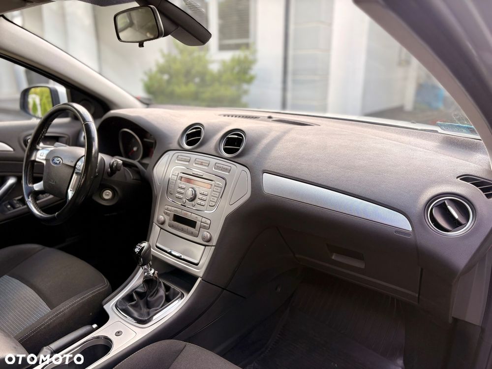 Ford Mondeo 1.8 TDCi Gold X - 9