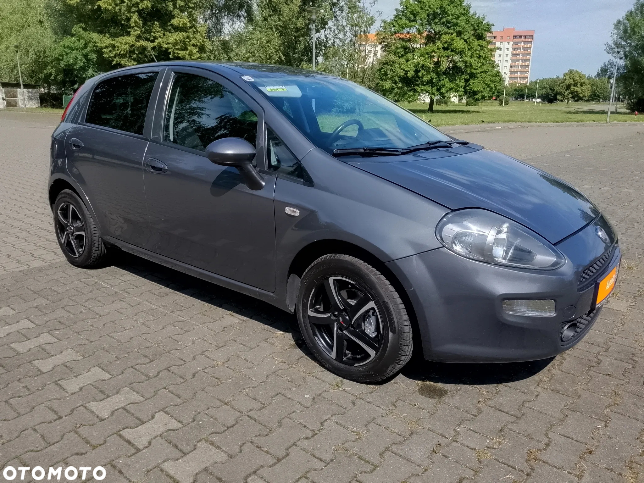 Fiat Punto 1.4 Easy Pakiet Easy Plus S&S - 2