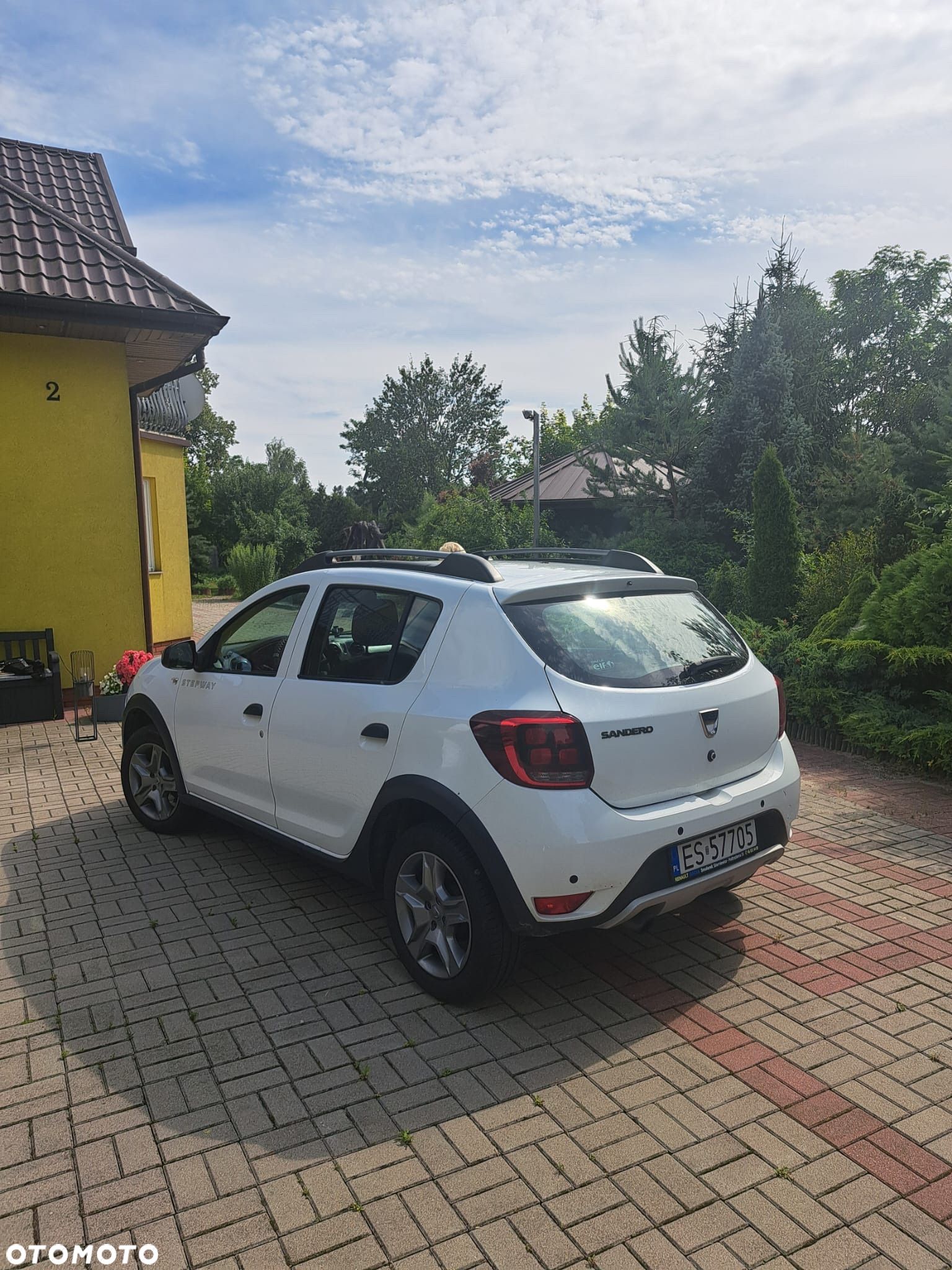 Dacia Sandero 0.9 TCe Connected by Orange S&S - 1