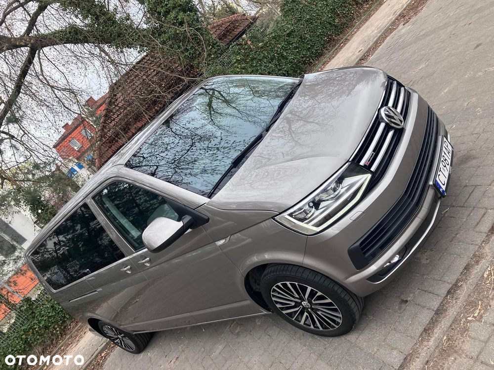 Volkswagen Multivan - 11