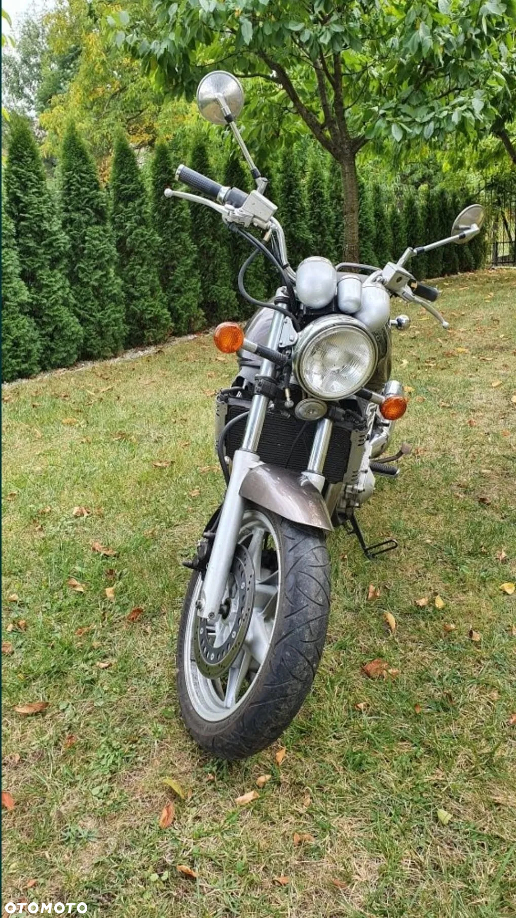 Suzuki GSX 1000 - 2
