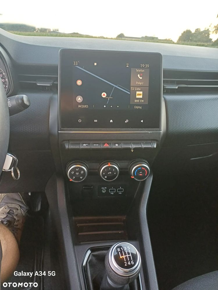 Renault Clio - 16