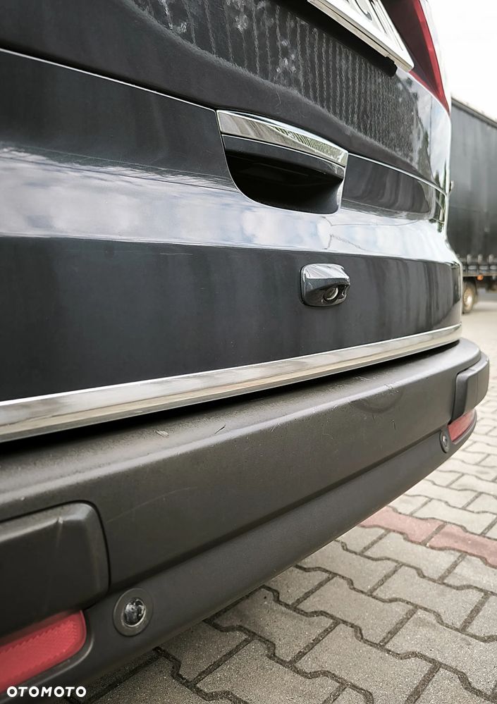 Ford Galaxy 2.0 TDCi Titanium - 21
