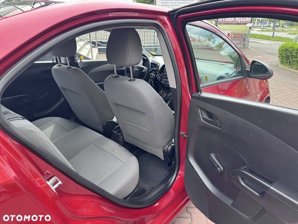 Chevrolet Aveo 1.2 LS+ - 15