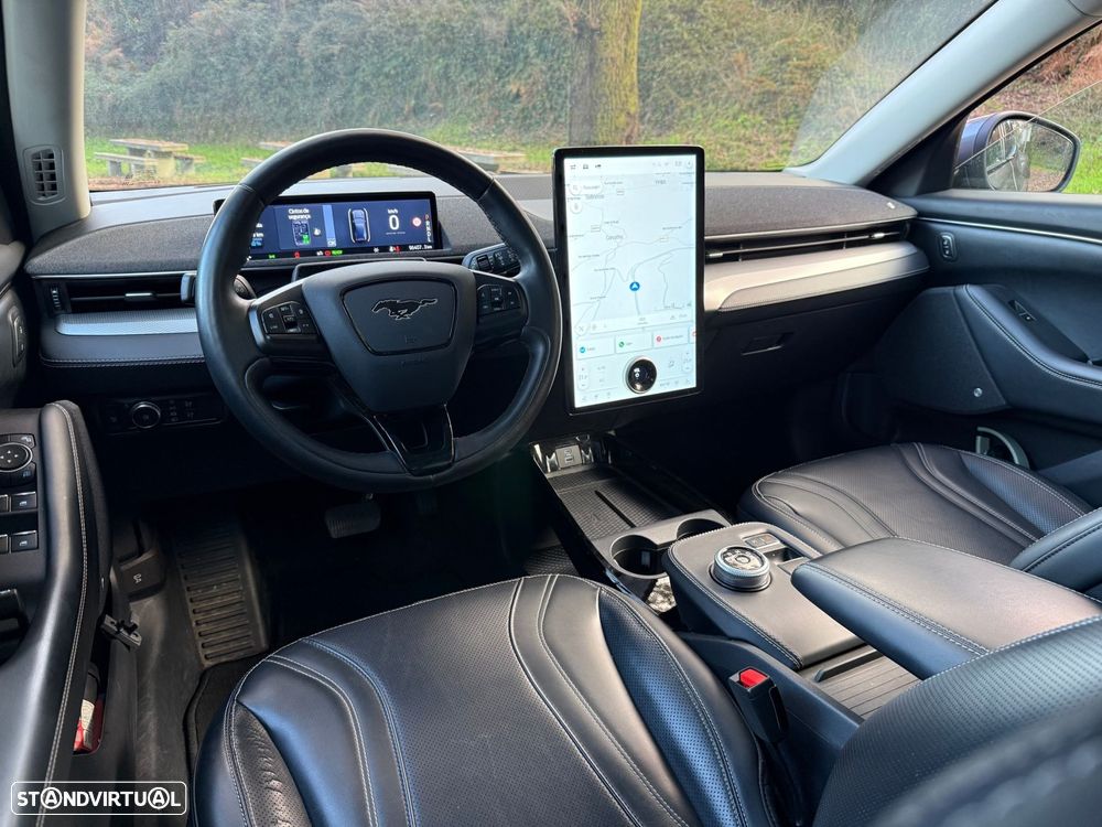 Ford Mustang Mach-E Standard - 8