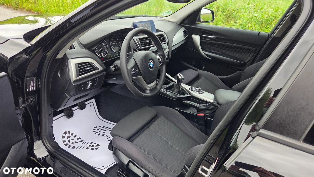 BMW Seria 1 118d Edition Metropolitan - 8