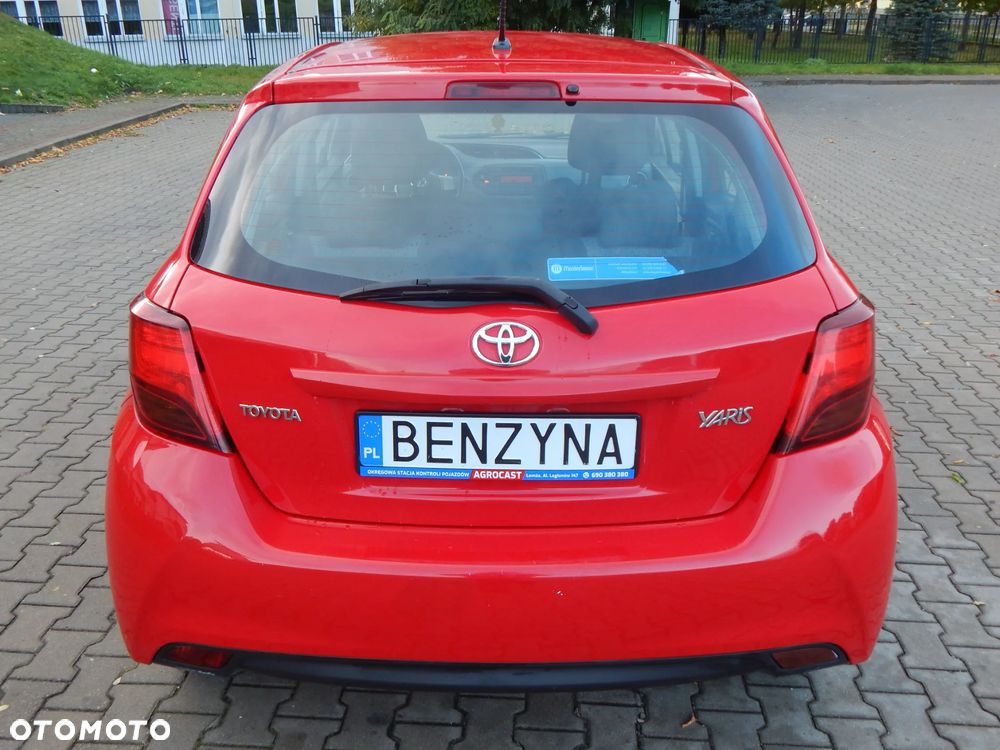 Toyota Yaris 1.33 Sol - 11
