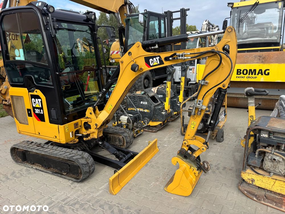 Caterpillar 301.8 - 2