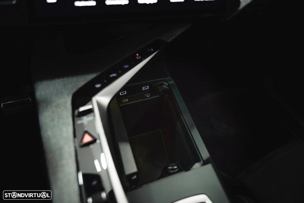 Peugeot 3008 Hybrid 145 e-DSC6 GT - 38