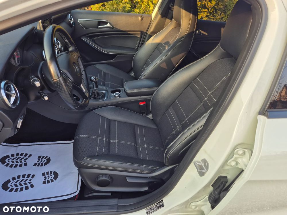 Mercedes-Benz Klasa A 180 (BlueEFFICIENCY) Urban - 7