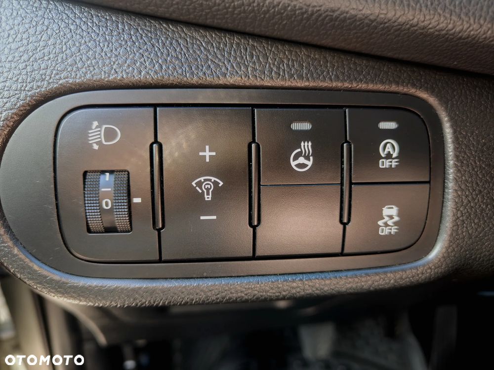 Kia Carens 1.6 GDI Attract - 13