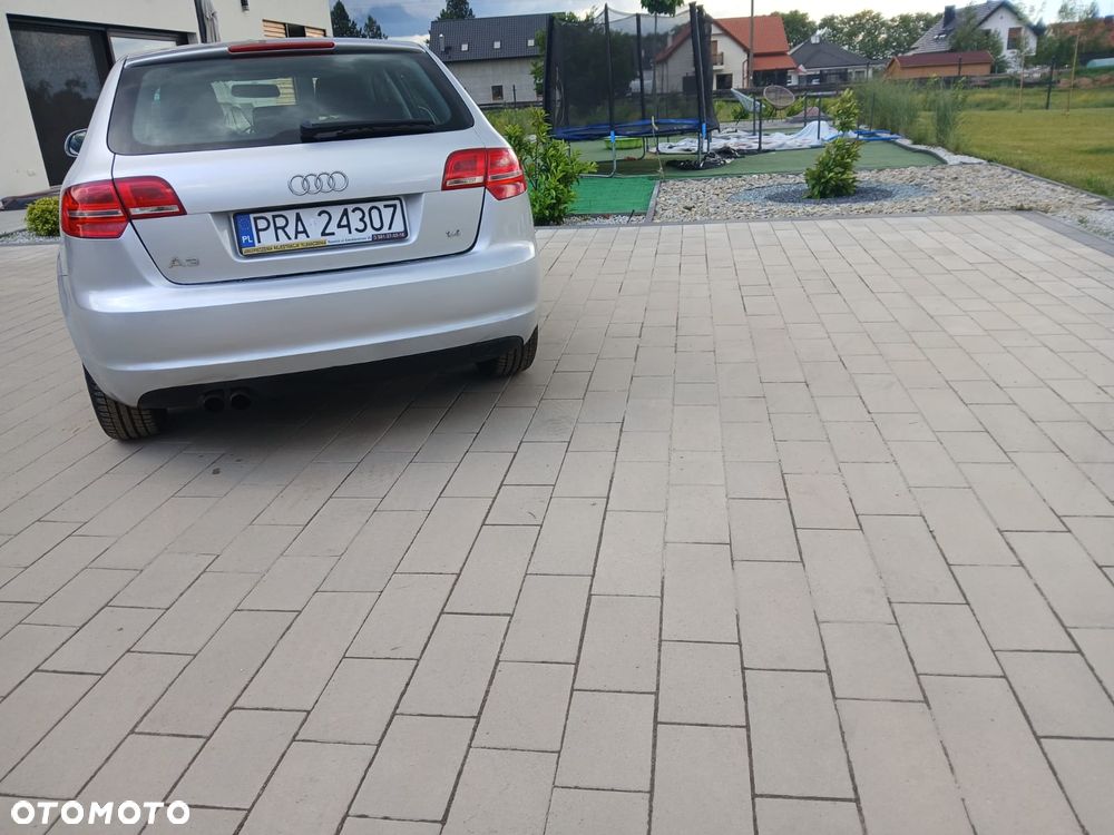 Audi A3 Sportback - 17