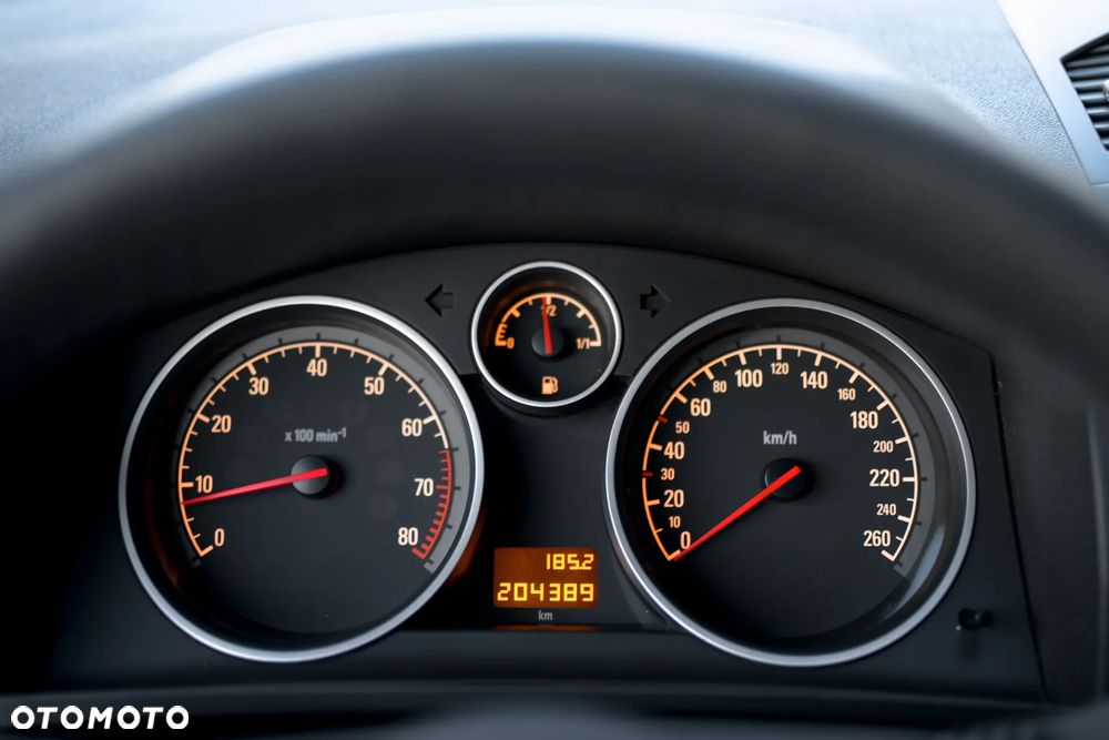 Opel Zafira 1.8 Cosmo EU5 - 7