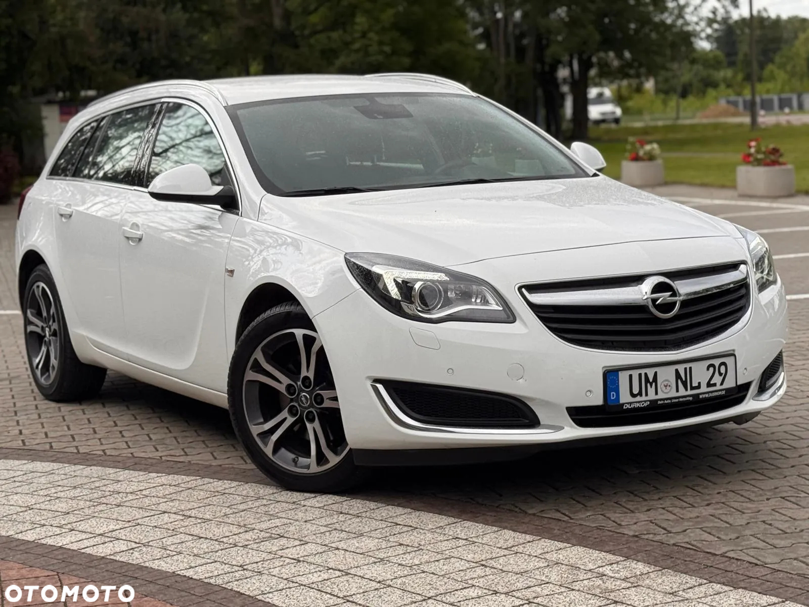 Opel Insignia Sports Tourer 2.0 Diesel Automatik Edition - 9