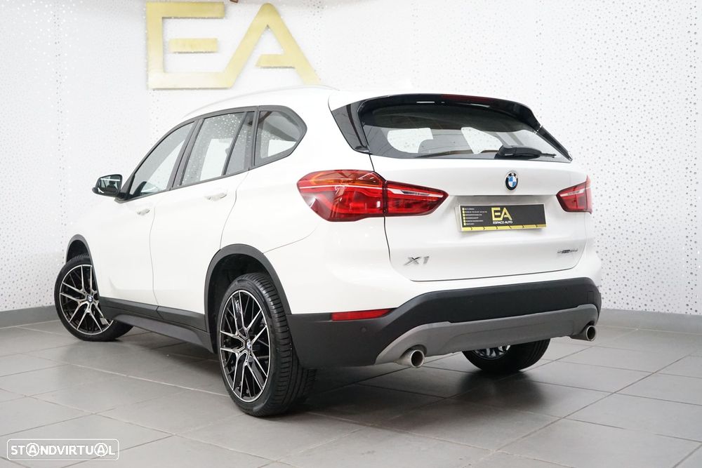 BMW X1 18 d sDrive Advantage - 4