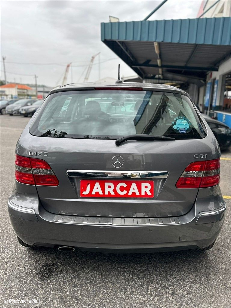 Mercedes-Benz B 180 CDi Autotronic - 3