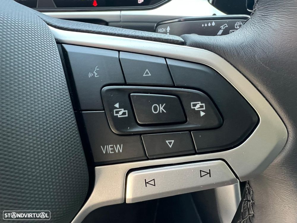 VW T-Roc 1.0 TSI Urban - 16