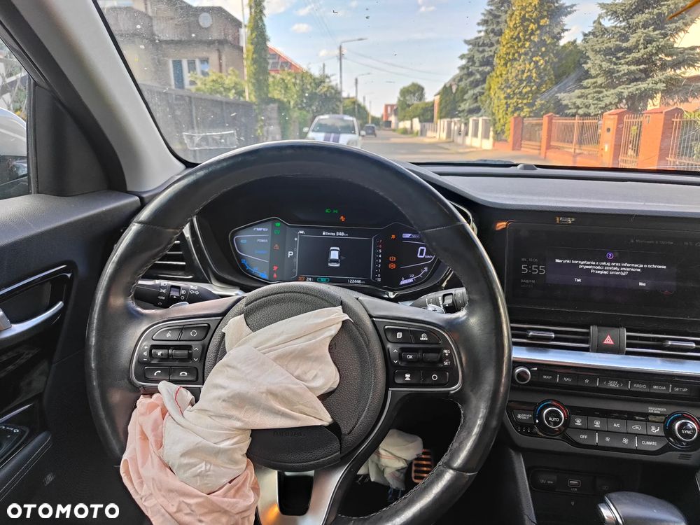 Kia Niro 1.6 GDI Hybrid L - 12