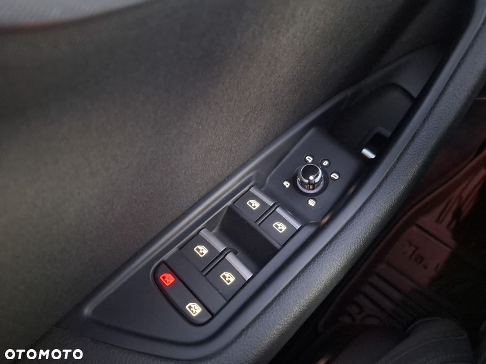 Audi A4 Avant 2.0 TDI S tronic - 18