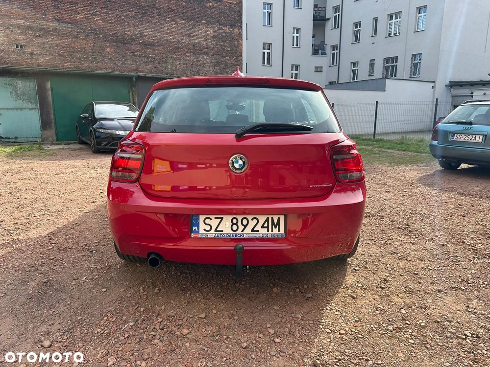 BMW Seria 1 116d - 9