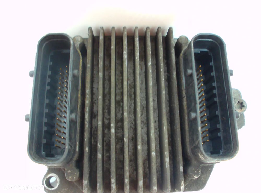 Sterownik Komputer Silnika OPEL Delphi 09366457 - 3