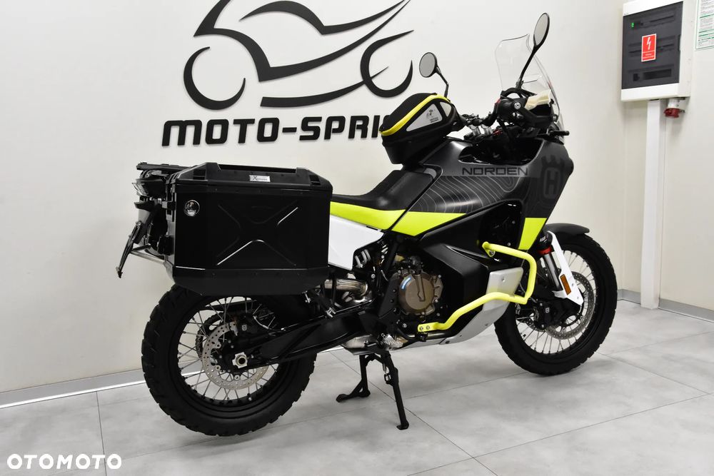 Husqvarna Norden - 4