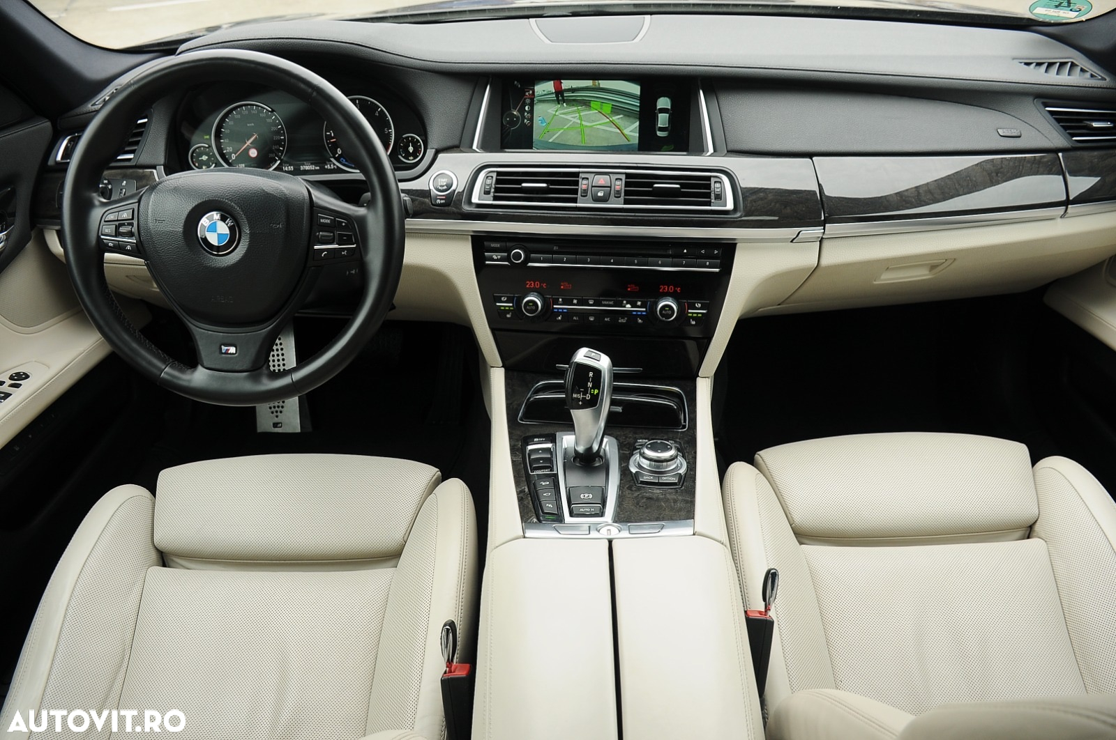 BMW Seria 7 730d xDrive Edition Exclusive - 14