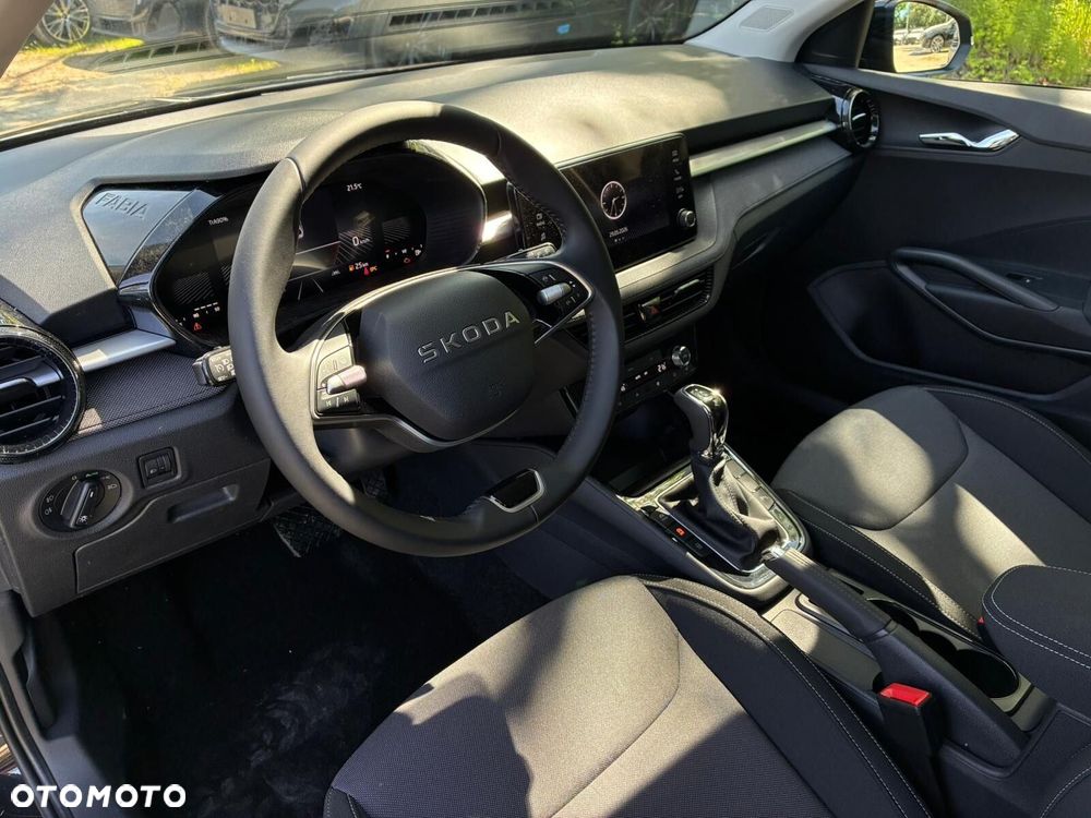 Skoda Fabia - 5