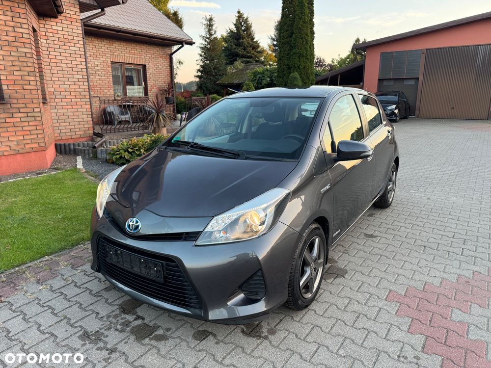 Toyota Yaris - 17