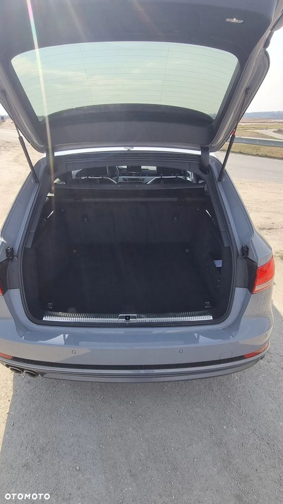 Audi A4 Avant - 14