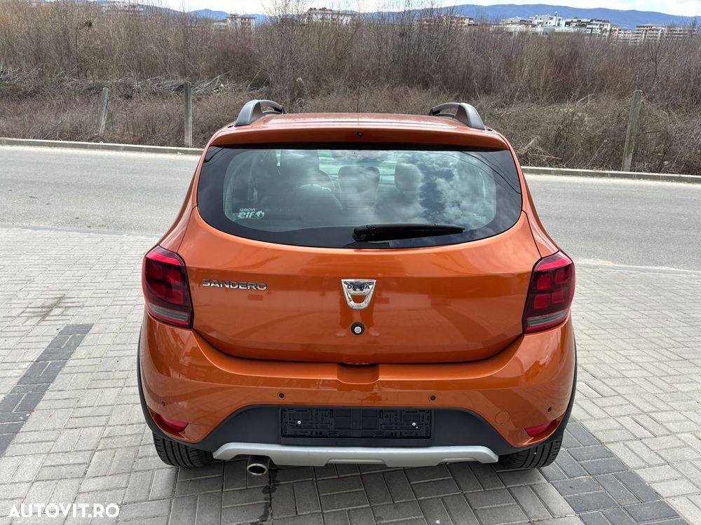 Dacia Sandero Stepway TCe 90 (S&S) Prestige - 6