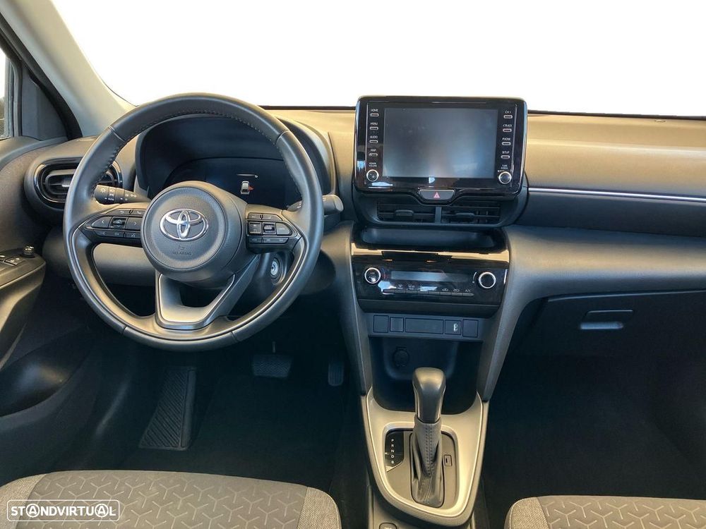 Toyota Yaris Cross — fotografia 8