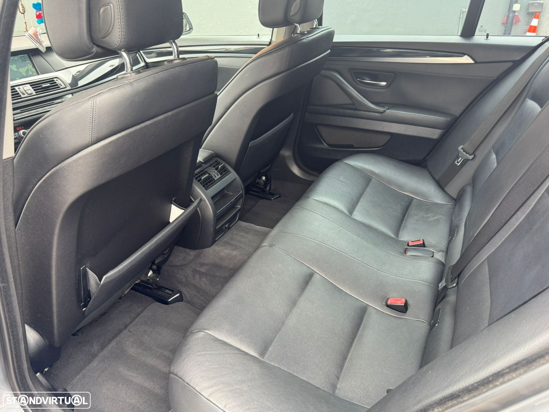 BMW 520 d Auto 129g - 40