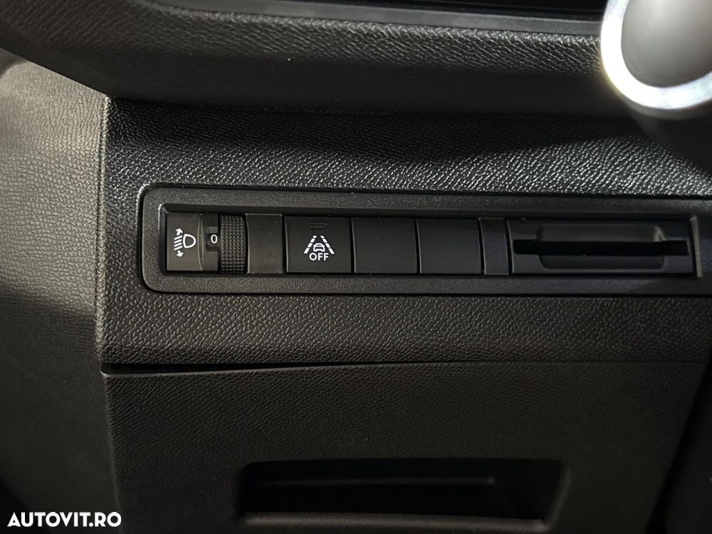 Peugeot 3008 - 16