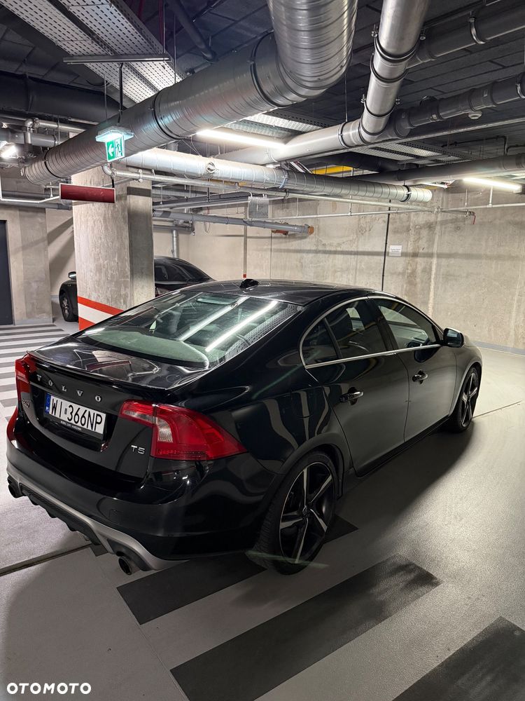 Volvo S60 2016 photo 4